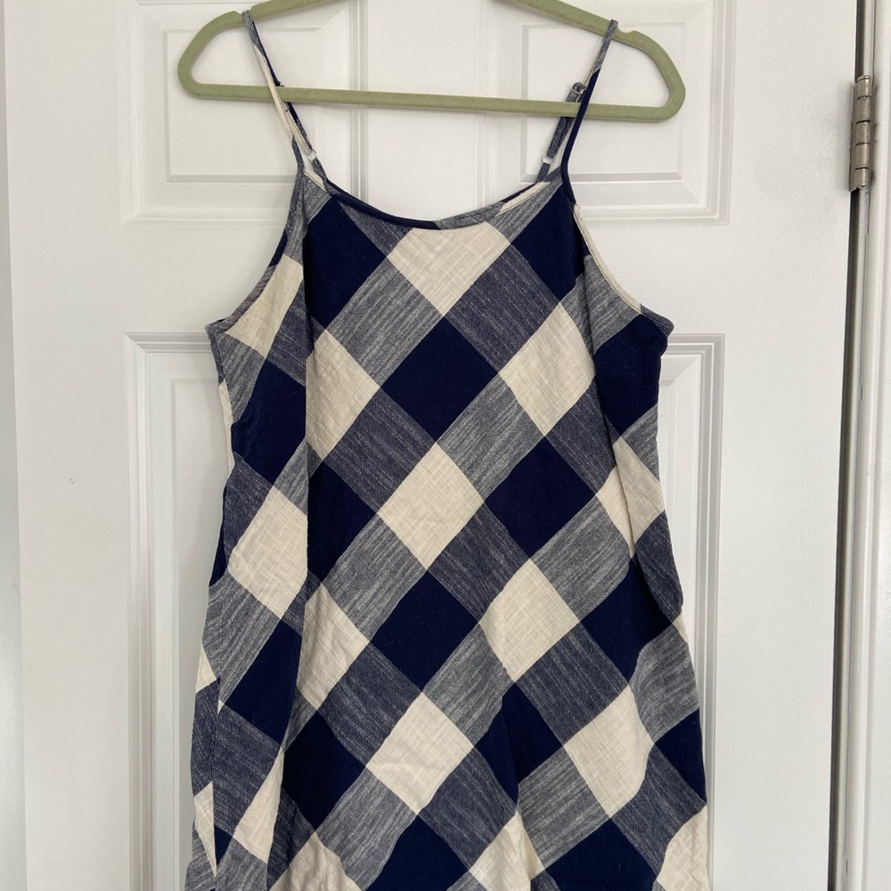 Universal Thread navy & cream plaid dress